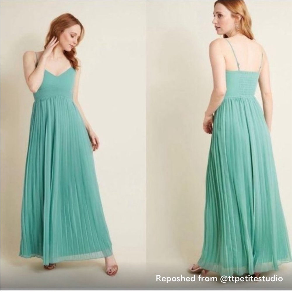NEW ModCloth Flowy Pleated Maxi Dress In Sage M L